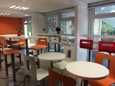 Premiere Classe Marseille Est - La Valentine - 18