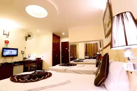 - 61 Luong Ngoc Quyen - 4