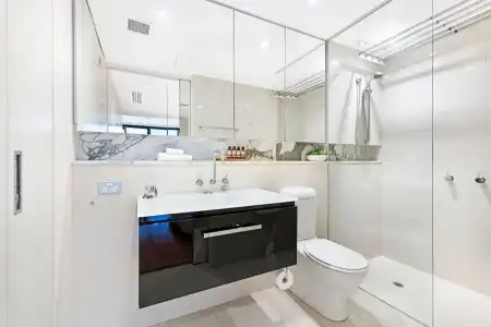 Corporate Keys - Freshwater Place - 171