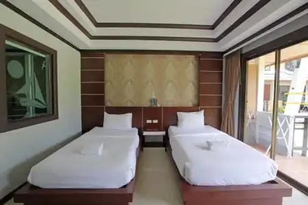 Phi Phi Andaman Beach Resort - 55