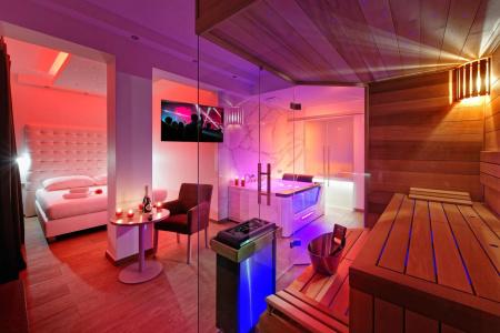 Aura Design & Garden Pool - 25
