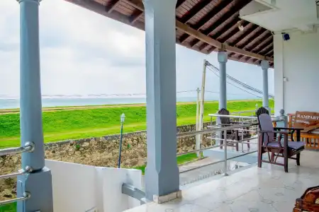 Rampart View Guest House - 6