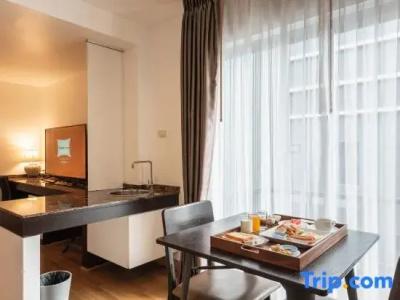 The Bedrooms Boutique - 121