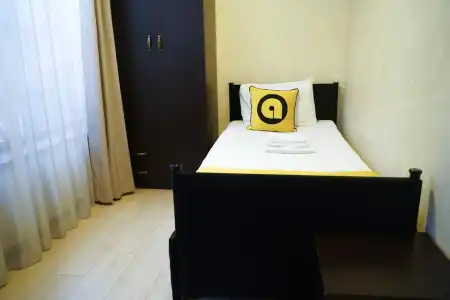 Aura Plaza - 1