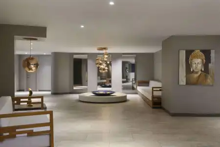 Ramada & Suites by Wyndham Izmir Kemalpasa - 8