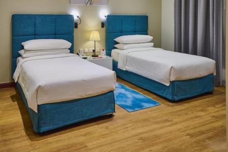 Ramada & Suites by Wyndham Dubai JBR - 36