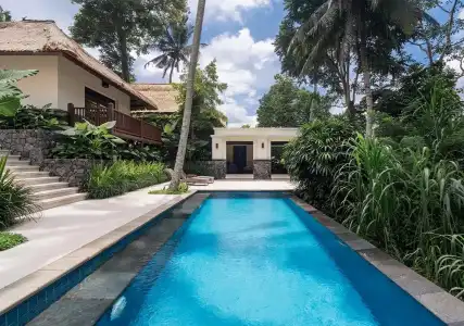Kayumanis Ubud Private Villas & Spa - 8
