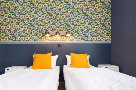 Old Town Hostel - 53