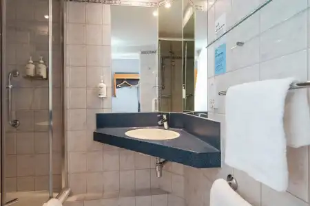 Holiday Inn Express Bristol - Filton by IHG - 7