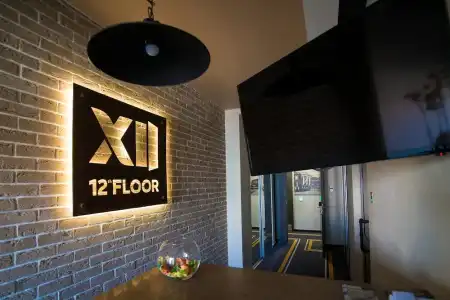 12th Floor Apartments - 37