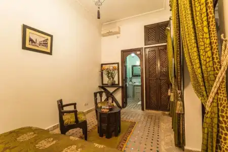 Riad Nasreen - 55
