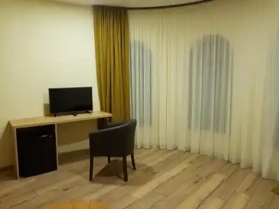 Babaneuris Marani - 74