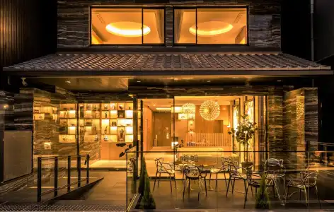 Kyoto Shijo Takakura Grandereverie - 14