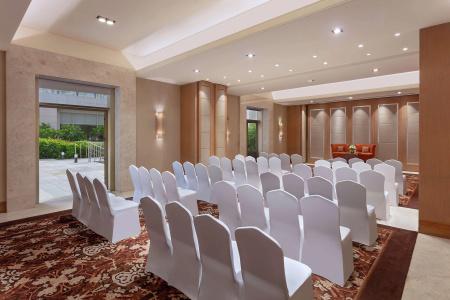 DoubleTree by Hilton Agra - 13
