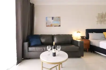 Boca Plaza - 113