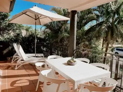 Sea Breeze on Main Beach - 55