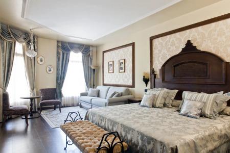 PortAventura Colorado Creek - Includes unlimited access PortAventura Park & 1 Ferrari Land - 3