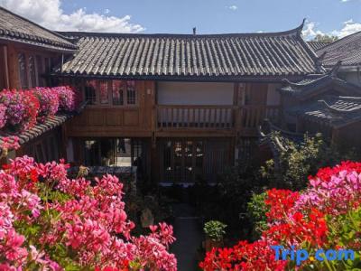 Lijiang Flower Sea Inn - 8