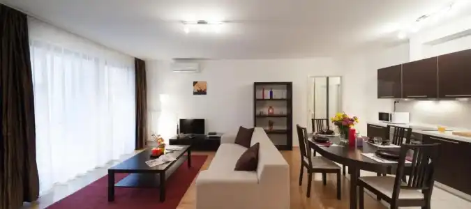 Quality Point Apartments 0-24 reception - 78