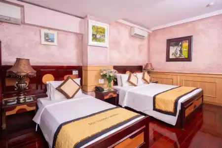 Duc Vuong Saigon - Bui Vien - 40