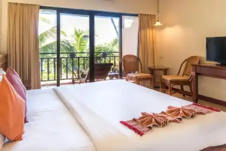 Lanta Casuarina Beach Resort - 74