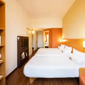 ibis Singapore Novena - 30
