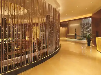 Fairmont Chicago at Millennium Park Gold Experience - 1