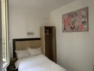 Hôtel De Bordeaux - 55