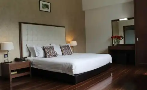 Symphony Suites - 45