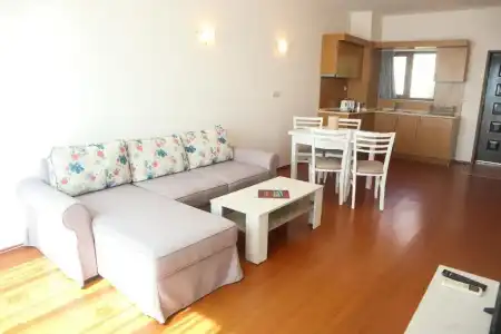 White Coast Beach Apartments - 2