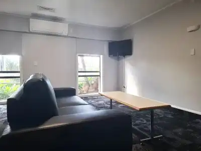 Beetham Park Motel - 19