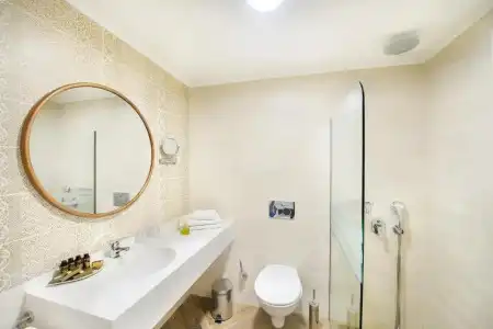 Alexandra Beach Spa Resort - 48