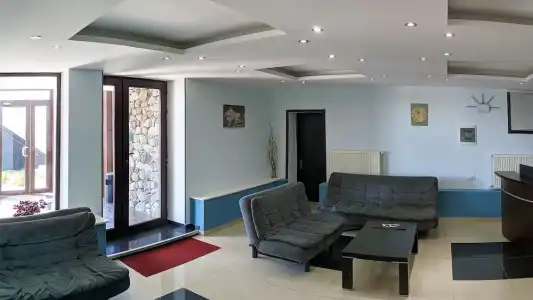 White Shino Hostel - 13