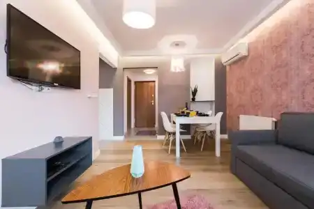 SWU Broadway - 184
