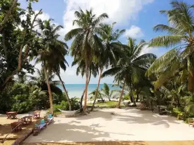 Bliss Praslin - 28