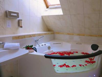 Augusta Am Kurfürstendamm - 86