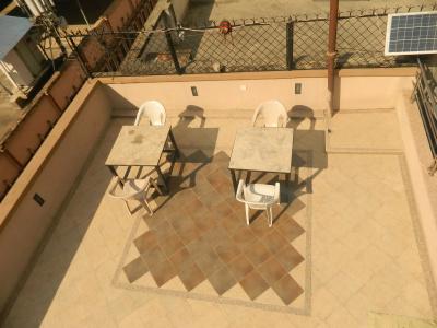 Om Tara Guest House - 13