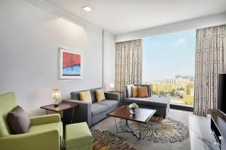 DoubleTree by Hilton Doha - Al Sadd - 50