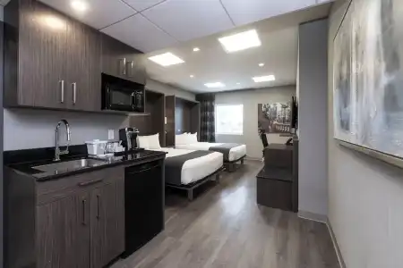 Hôtel & Suites le Dauphin Québec - 19