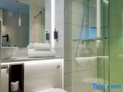 Hub By Premier Inn London King's Cross - 61