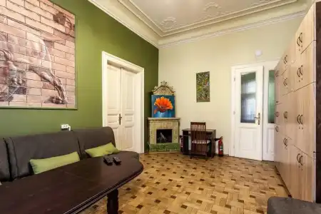 Leosphere Hostel - 10