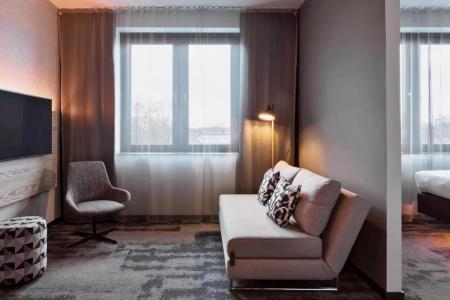 Moxy Duesseldorf South - 53