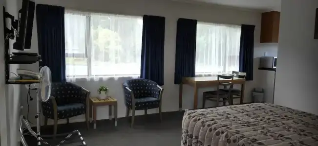 Cypress Court Motel - 44