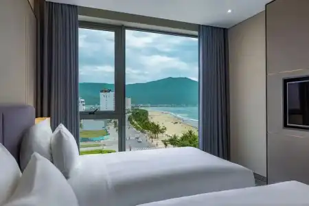 Le Sands Oceanfront Danang - 92