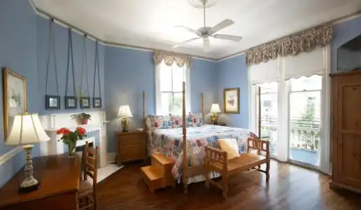 Maison Perrier Bed & Breakfast - 42