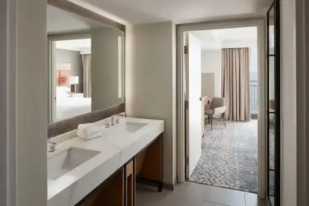 Sheraton Virginia Beach Oceanfront - 177