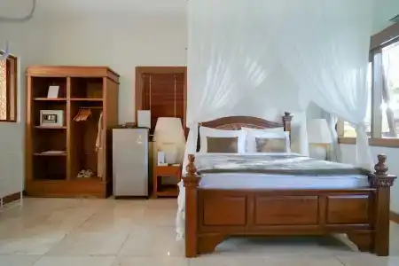 Gayatri - 40