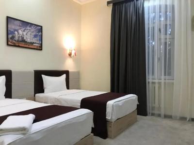 Karavan Street - 4