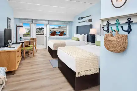 Sea Crest Beach Resort - 2