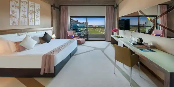 Noah's Ark Deluxe & Spa - 36